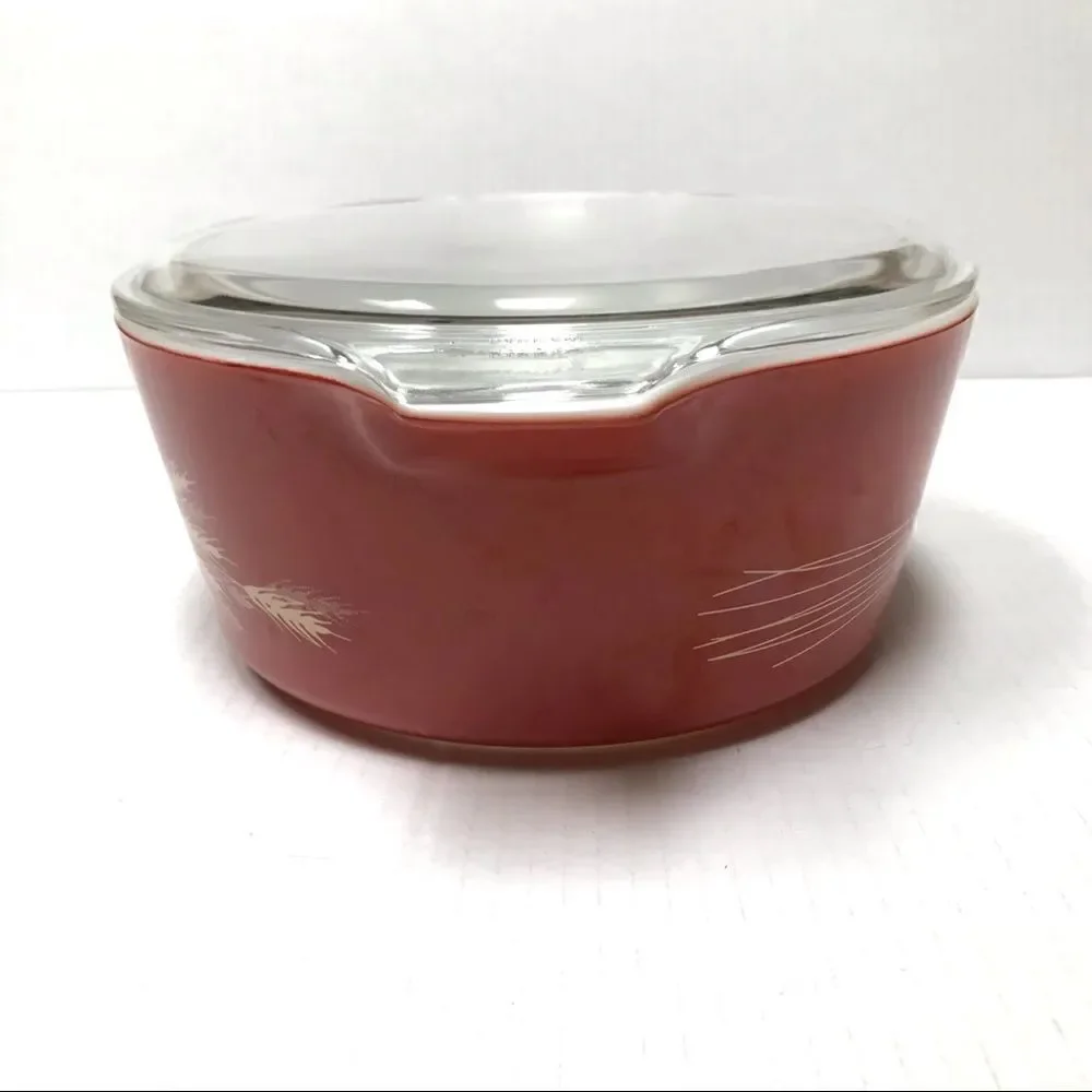 Vintage Pyrex rust Autumn Harvest 475-B 2.5 quart casserole dish with lid‎